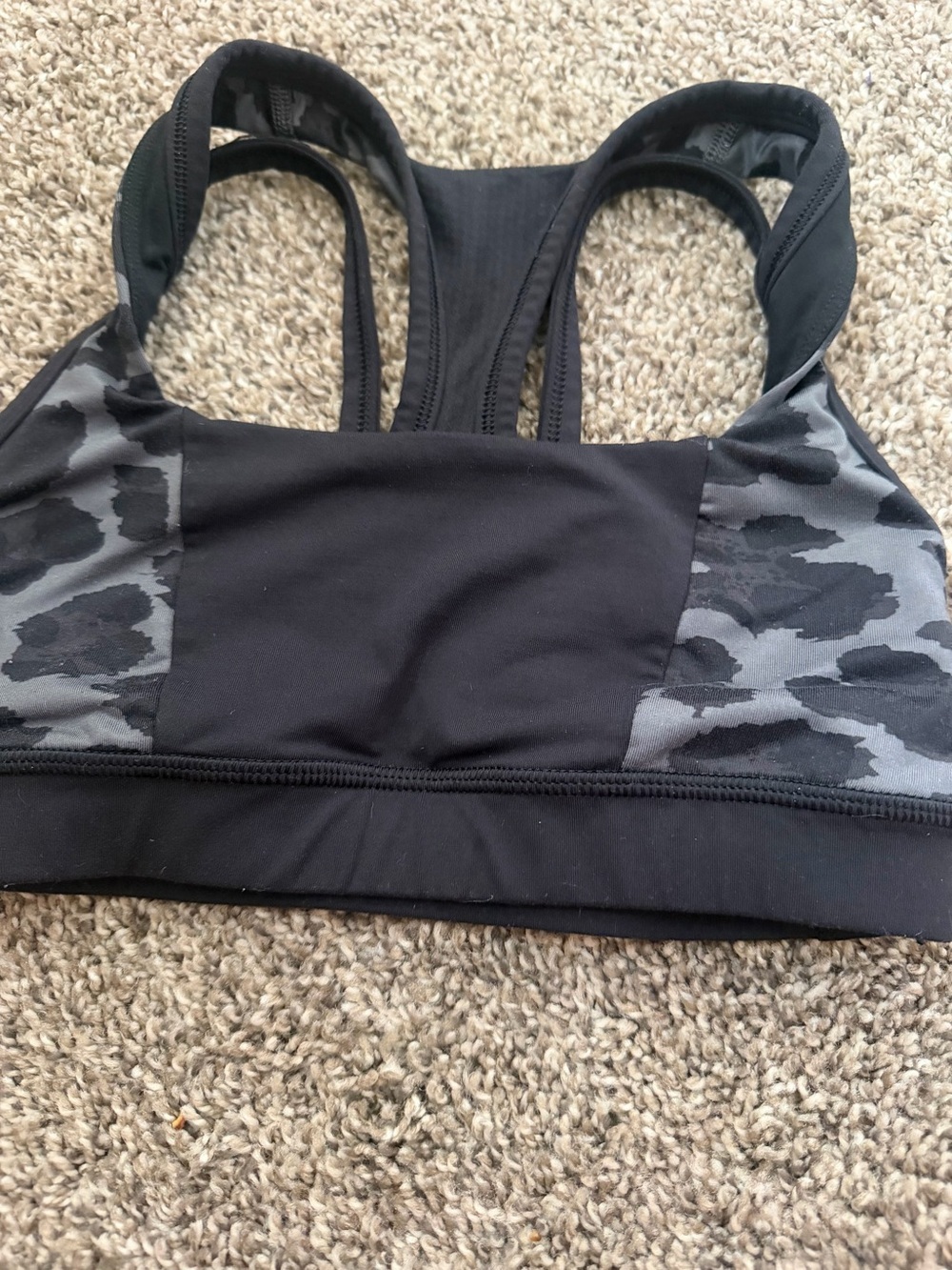 Lululemon razor back energy bra black animal print size 2